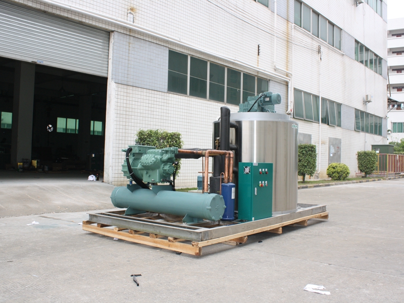 CFF-40E/W 日产40吨片冰机